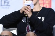 为什么微博这么多黄
，罗志祥干了这么多颠覆三观的事，为什么在娱乐圈却能滴水不漏？