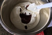 冰淇淋做法视频(冰淇淋做法视频大全)