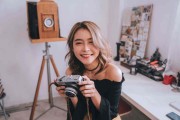 一个人怎么拍摄短视频(一个人怎么拍短视频剧情)