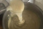 打搅团的做法视频(搅团的家常做法及视频)