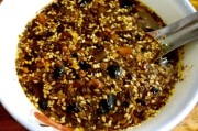 花椒油怎么做视频(干花椒油的制作方法视频)