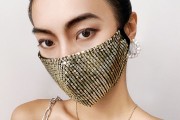 抖音口罩跳舞女孩(抖音口罩跳舞女孩配乐秒针)