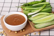 东北大酱缸腌咸菜的做法视频(东北大酱缸腌咸菜的做法视频教程)