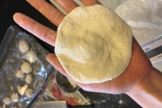 包子皮的做法视频(包子皮的做法视频简单)