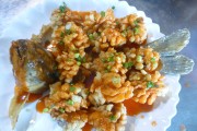 松鼠糖醋鱼的做法视频(松鼠糖醋鱼的做法视频窍门)