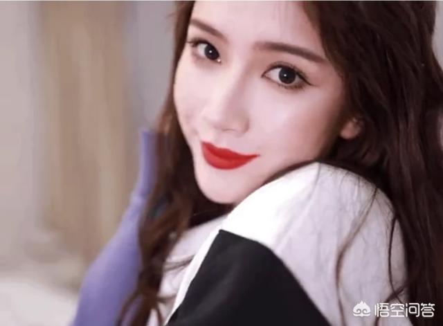 微博上有哪些有名的美妆时尚博主？