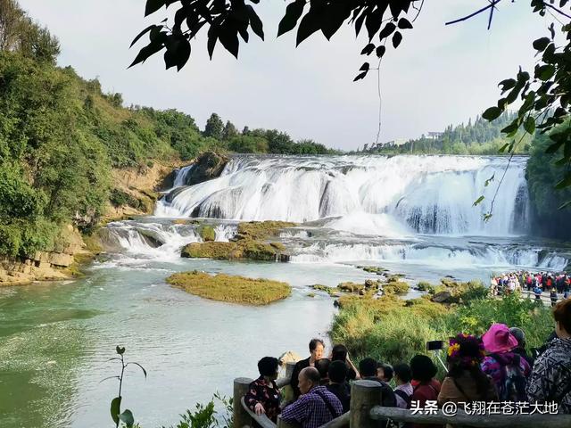 你知道的与旅游相关的所有内容，主要是从哪些传播平台获取的？