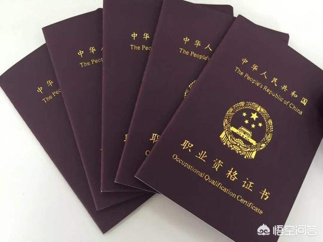 做自媒体要多久才能加黄V？有什么技巧吗？