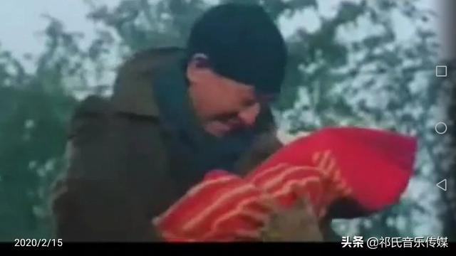 《烟花易冷》，《天梯》，《天亮了》，还有哪些背后有故事的歌曲？