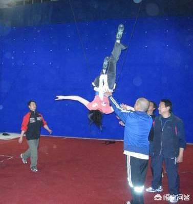 怎样看微博上‘‘刘亦菲，诈捐犯’’的事件？