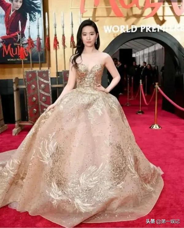 为什么刘亦菲发土味视频的微博会被举报？有没有人知道其中的原因？