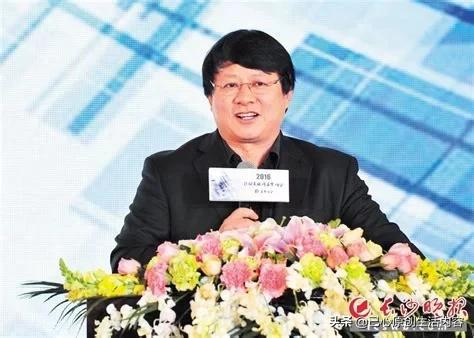为什么给一些黄v作者发私信都没人回复，你们也是这样吗？