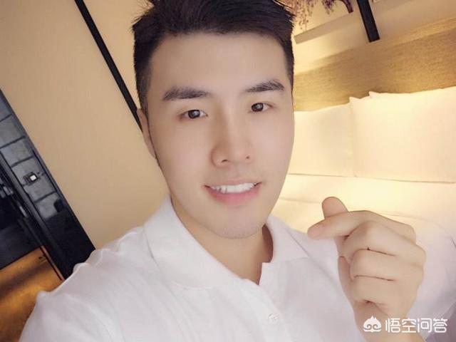为什么男性美妆博主会很火？