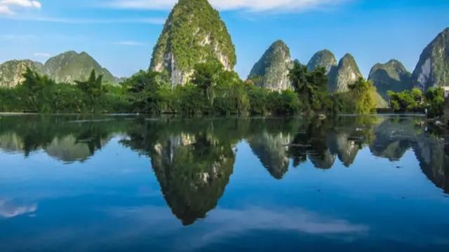 旅游领域的各位前辈，都是通过什么方式加的黄v？用了多长时间？