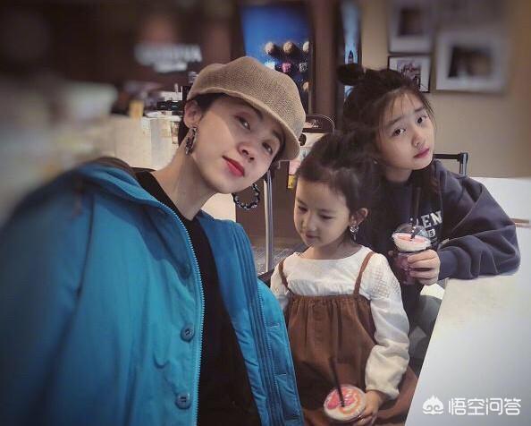 如何看待黄磊13岁女儿黄多多，染了一头紫发？