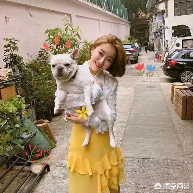 韩国小姐姐的女人味都很足，都是如何搭配的？