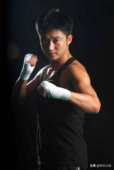 吴京的微博有多搞笑？