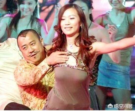 “咸猪手”是什么意思？这个典故出自哪里？