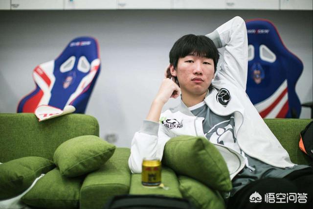 Theshy微博发冠军五人欢乐动图,这是不是意味着冒泡赛会上ning呢?