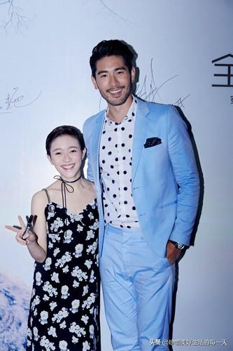 你在微博上关注了哪些很喜欢的博主?怎么样?