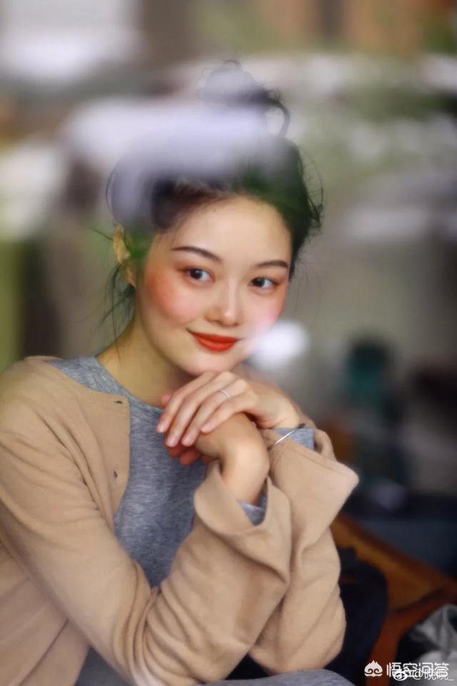微博上有哪些内容质量高的穿搭博主？