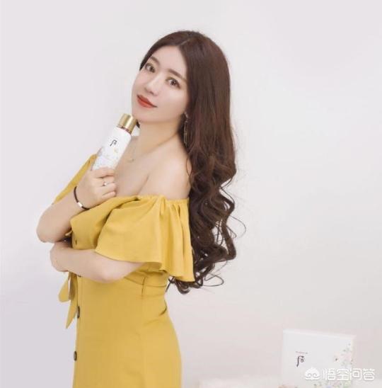 百万粉丝美妆博主真人曝光，颜值惨目忍睹，网友评价：美妆界的乔碧萝，你怎么看？