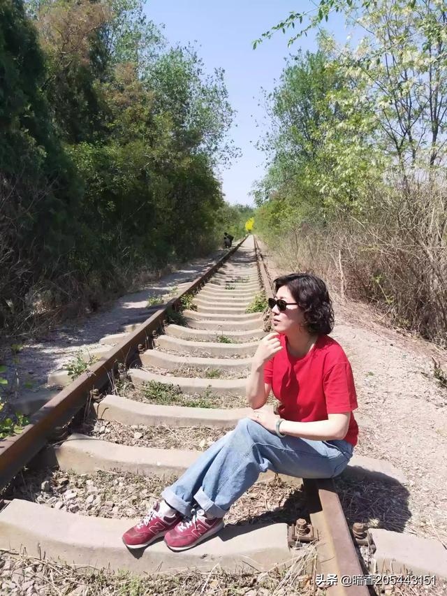 一个女人自律到50岁是怎样的状态？