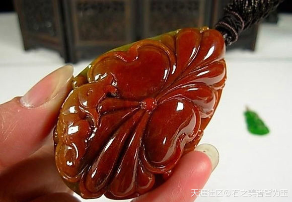 翡翠天然红、天然烧红、人工烧红的区别(转载)