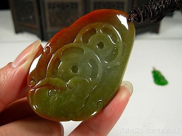 翡翠天然红、天然烧红、人工烧红的区别(转载)