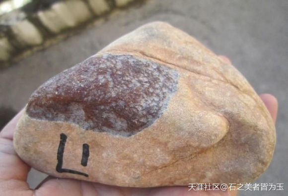 翡翠天然红、天然烧红、人工烧红的区别(转载)