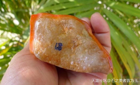 翡翠天然红、天然烧红、人工烧红的区别(转载)