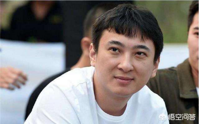 王思聪“陪玩账号”曝光，666元一小时，共接单14笔，消费金额却高达12万，你有何看法？
