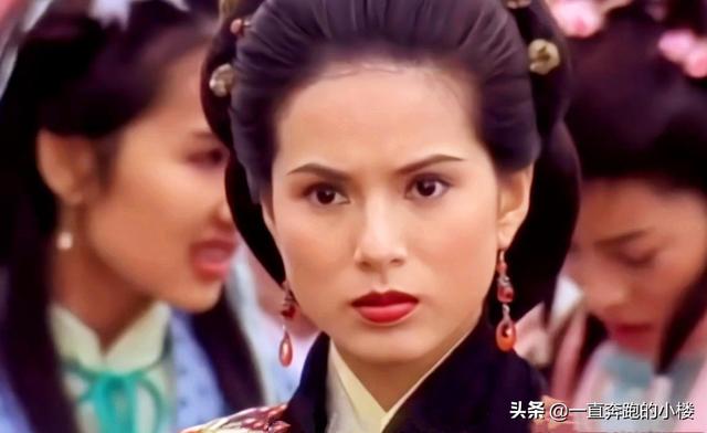 黄药师的真名叫什么？为什么他没有真实姓名，他的过去又有什么故事？