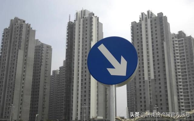 2022年该不该买房子？济南房子太贵了，想回老家买？