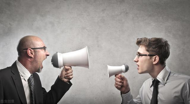 “职场中，不要发朋友圈吐槽领导和同事”你认同这句话吗？为什么？