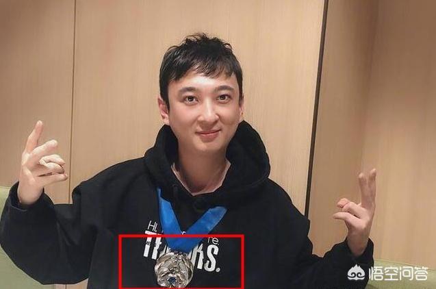 王思聪微博开奖，中奖的113人中居然有112位是女性，你觉得是否存在作弊嫌疑？