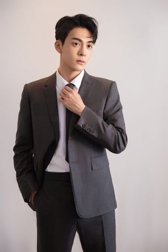曾舜晞整容