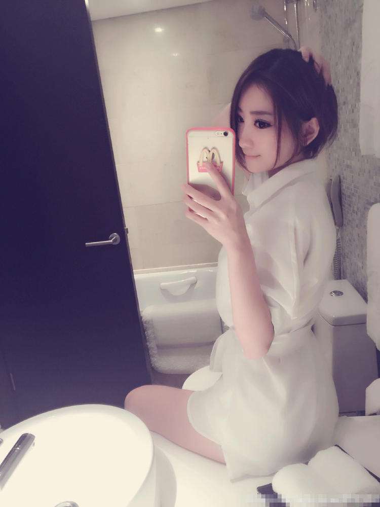 色情主播微博号(虎牙主播夏夜微博)