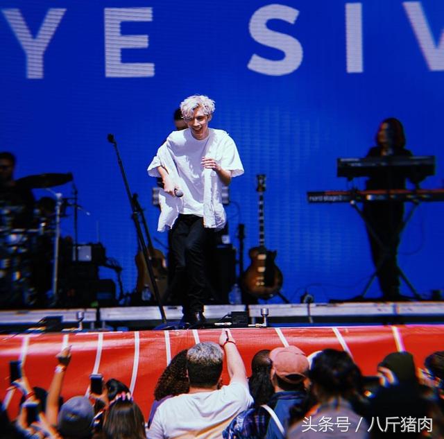 戳爷ins账号名字