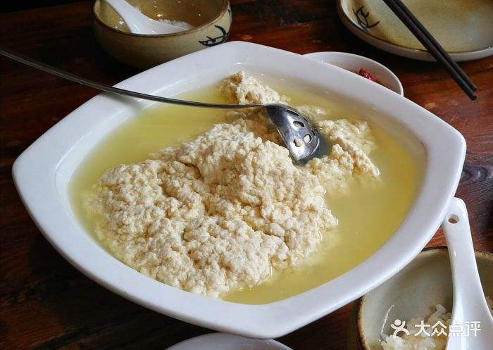 富顺豆花制作视频(富顺豆花制作视频教程)