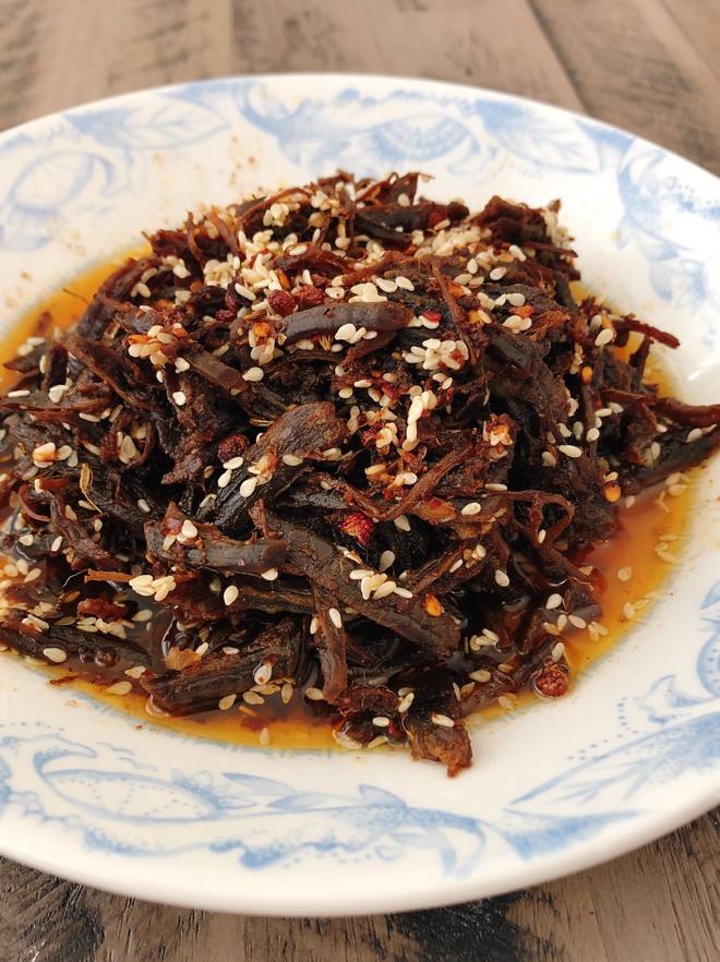 麻辣牛肉丝的做法视频(麻辣牛肉丝的做法视频大全)