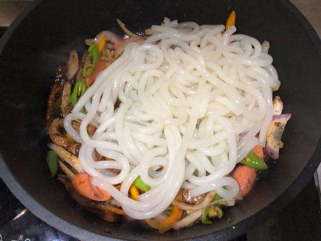 炒土豆粉的做法视频(炒土豆粉的做法视频大全)