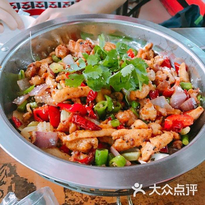 干锅做法视频教程(干锅鸡胗的做法视频)