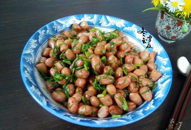 葱香花生米的做法视频(香菜炒花生米的做法视频)
