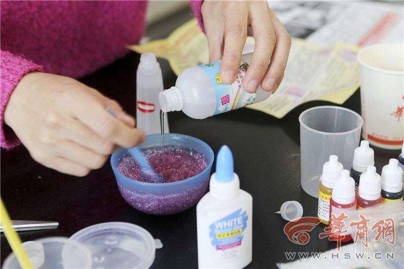 水晶泥怎么做视频(水晶泥怎么做视频教程简单)