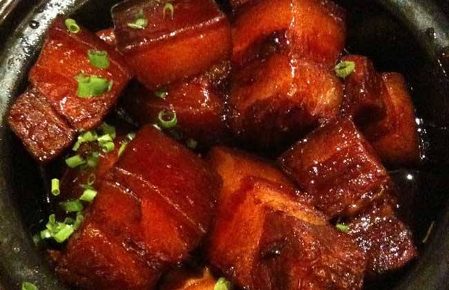 红烧肉的正宗做法视频(红烧肉的最正宗的做法视频)