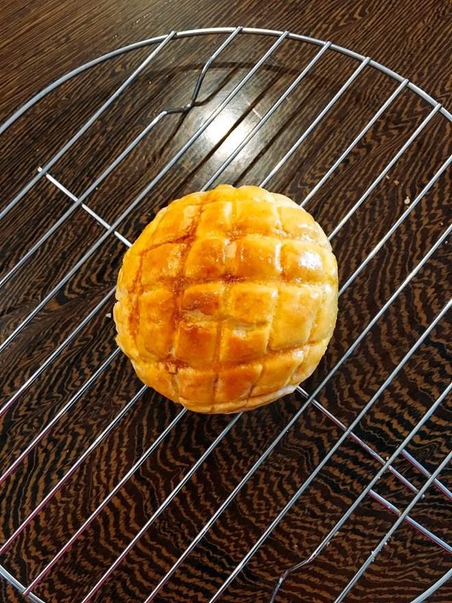 菠萝包做法视频(菠萝包做法视频窍门)