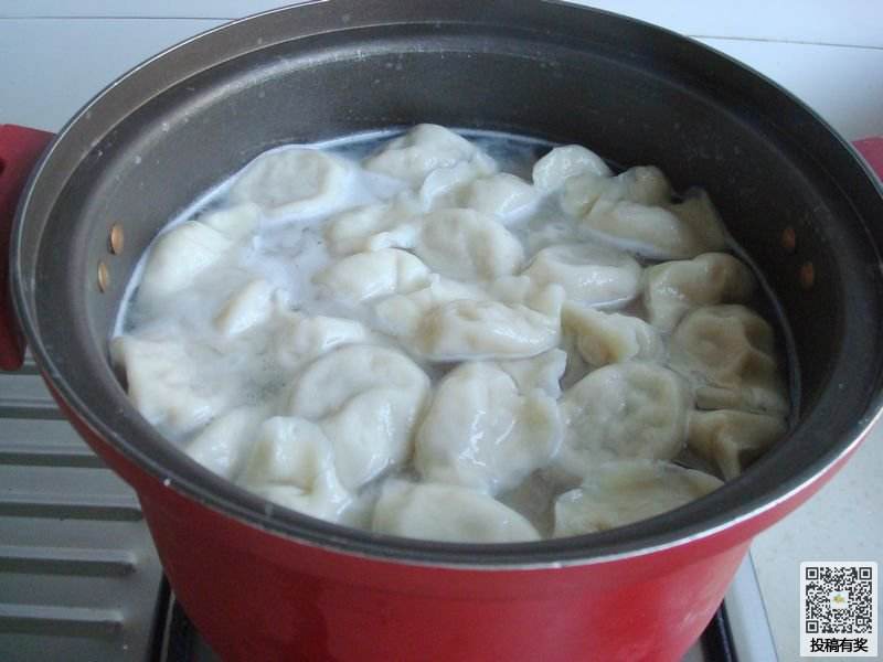 水饺的做法视频(彩色水饺的做法视频)