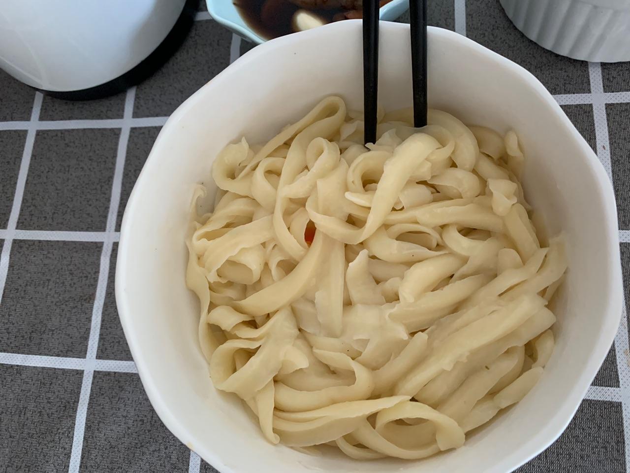 刀削面的做法视频教程窍门(刀削面的做法视频教程窍门在哪)