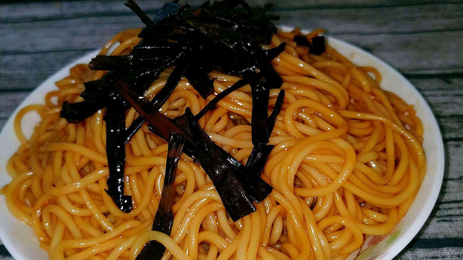 葱油面制作视频(葱油面的做法视频)